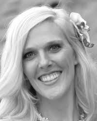 Amber Bellows's Instagram, Twitter & Facebook