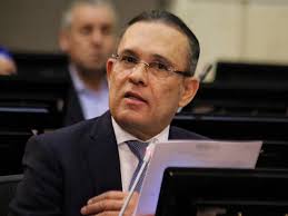 Efraín Cepeda, nuevo presidente del Senado