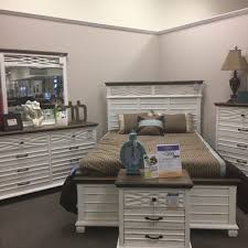 Discover our huge range of bedroom furniture at very.co.uk order online now. Farmers Furniture 1608 W Jefferson St Quincy Fl Furniture Stores Mapquest