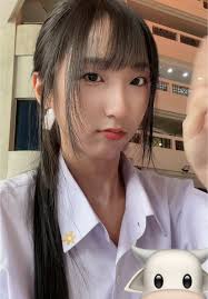 Emmy BNK48: โมเน่ต์ จูเน่ เจนนิษฐ์ แบร่