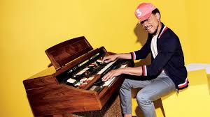 And they gave him way more money than. How Chance The Rapper Became The Ultimate Independent Artist By Raman Mama The Ascent Medium