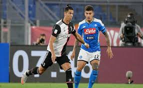 La juve offre la più brutta prestazione della stagione e lascia napoli con il volto tumefatto e il morale sotto i tacchetti. Ada Ronaldo Juve Keok Lawan Napoli Partenopei Juara Coppa Italia