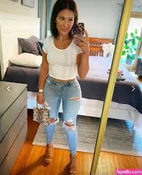 Elle Baker  eva_beb  inbedwithelle Nude Leaked OnlyFans Photo #19 -  Fapello