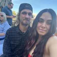 What are some good non-caffeinated drink options?