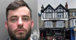 Man left bleeding from head after being hit by table in Llandudno pub