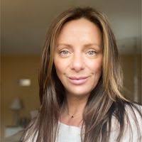 Jessica Boothby's Instagram, Twitter & Facebook