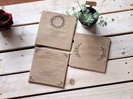 Wedding Invitation Cards Rustic Themed Decorated With The Name Of Shiny Gold Look Simple And Natural Samaristaw Pengantin Undangan Asia
