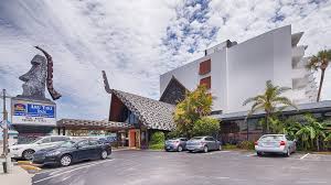 An awesome hotel, and cleanliness was the #1 priority. Best Western Aku Tiki Inn United States Of America At Hrs With Free Services