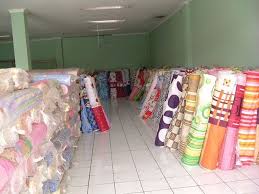 Jam dinding yang menarik 3. 14 Kado Yang Paling Dibutuhkan Oleh Pengantin Baru