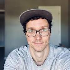 Bryan Farris's Instagram, Twitter & Facebook