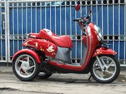 Test drive motor roda tiga yang disukai emak2. Modifikasi Motor Roda Tiga Depok Modifikasi Motor Terbaru 2021