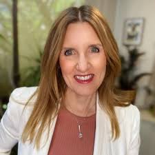 Worthy book for business building by Jamie Kern