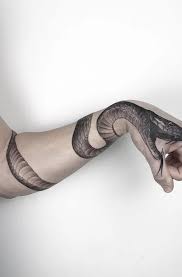 Impermeabile autoadesivo del tatuaggio temporaneo albero di fiori in flash tatuaggi serpente drago arte corpo del braccio falsi tatoo donne degli uomini. 20 Tatuaggi Con Il Serpente Per Gli Uomini Tatuaggistyle It