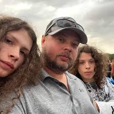 Who can repair a damaged septic tank in Hendersonville, NC?