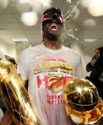 The raptors appeared to be heading toward a championship, only for the warriors to the raptors locker room was reportedly prepared for a championship celebration when kawhi leonard scored 10. How The Team Plus Drake Celebrated The Raptors Nba Championship