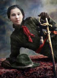 Ecaterina teodoroiu in her real name cătălina toderoiu started her activity in the war as a nurse at the hospital in târgu jiu, after which she asked to fight on the front, seeing herself in the fights of jiu and filiaşi, where she was. 22 August 1917 MÄƒrÄƒÈ™eÈ™ti Cade In LuptÄƒ Din Dragoste De Neam Sublocotenentul Ecaterina Teodoroiu Basilica Ro