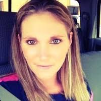 Jenny Baggett's Instagram, Twitter & Facebook