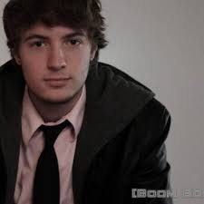 Samuel Holloway (@samueljholloway)