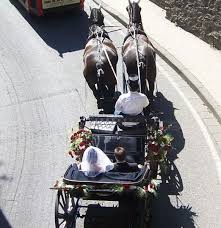Unsere Kutsche Mit Bildern Hochzeit Kutsche Hochzeitskutsche Hochzeit Auto