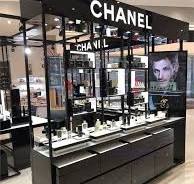 China Customized US Chanel Cosmetic Display Showcase ...