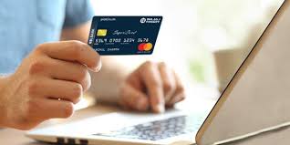 The best credit cards for students prevent young cardholders from getting into debt while they build up their credit. What Are The Best Credit Cards For College Students Blogging Heros