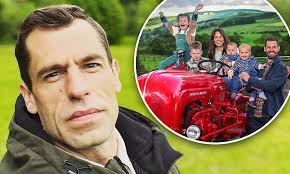 Kelvin Fletcher reveals 'accident' which led him to quit Emmerdale and  pursue life as a farmer to 100 sheep and 30 pigs with his family