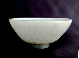 ガラス作家 藤原奈津江先生作 吹きガラス抹茶碗 「白い花」