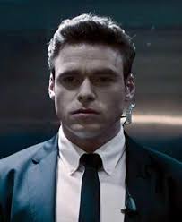 The podcast series, which stars cox and madden, debuted in late december 2020 and peaked at number two overall in the apple podcast charts. Richard Madden Moviepilot De
