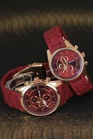 Silikon Kordonlu Sevgili Saatleri Rose Renk Spor Metal Kasa Bordo Renk Silikon Kordonlu Sevgili Saatleri Stok Kodu Sgk1027 Sevgililer Gucci Aksesuarlar