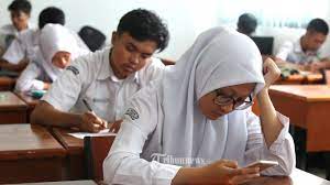 Tidak semua orang mau dan mampu melakukan pidato atau public speaking.dibutuhkan latihan dan penguasaan teknis pidato, selain penguasaan materi yang disampaikan. Ustaz Abdul Somad Bagikan Doa Doa Terbaik Hadapi Ujian Soal Di Sekolah Atau Kuliah Tribunnews Com Mobile