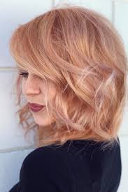 Cheveux blond fraise