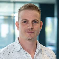 EM e-mobility: Kontakt