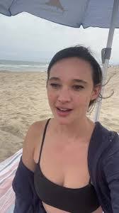 Jacklyn Dunn's Instagram, Twitter & Facebook