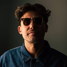 Tom Webb · Artist Profile