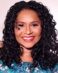 Michele Dórea|Esmalteria em Salvador (@efataesmalteria_) • Instagram photos  and videos