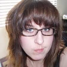 Elisabeth Karl's Instagram, Twitter & Facebook