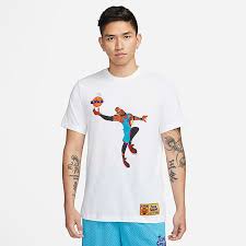 Vind fantastische aanbiedingen voor lebron james shirt. Lebron James Tops T Shirts Nike De