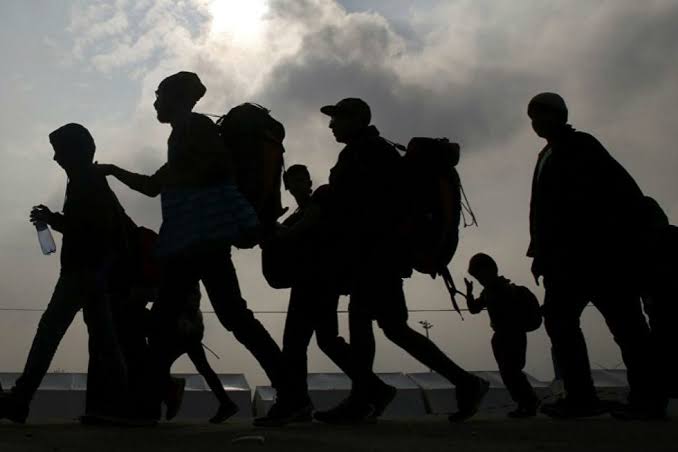 Resultado de imagen de “Invisibles”; medio millón de migrantes rebotan por México"