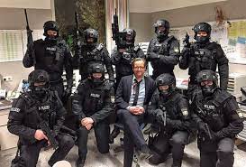 Die cobra bei der polizei, die zum innenministerium ressortiert, und das. Filmcops E K Crew United