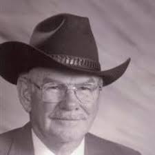 Donna Cortright's Instagram, Twitter & Facebook