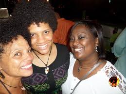 Dulce Coco estrena «Tu Pelo Habla»