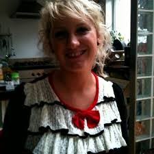 Lisa Tasker's Instagram, Twitter & Facebook