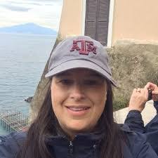 Rachel Kerber's Instagram, Twitter & Facebook