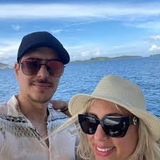 Should I choose playing time or elite team experience?