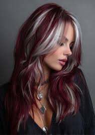 Brunette with a twist 🤎🩵🤍 hair color inpo