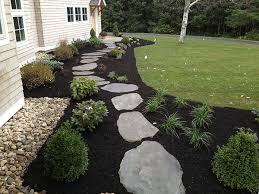 Stunning Black Mulch Landscaping Ideas You Must See Page 2 Of 2 Mulch Landscaping Landscaping With Rocks Landscape Design