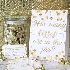 Get inspired with these creative 50th wedding anniversary gift ideas. 50th Wedding Anniversary Ideas For A Party Distinctivs Distinctivs Party