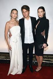 While the 90s era stars are still going strong there is a whole new crop of top models pushing into the public sphere and changing the industry as we know it. Gigi And Bella S Little Brother Anwar Hadid Has Signed With Img Models Glamour