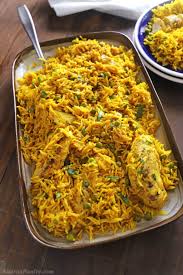 Chicken And Yellow Rice Recipe In 2020 Chicken And Yellow Rice Yellow Rice Middle Eastern Recipes