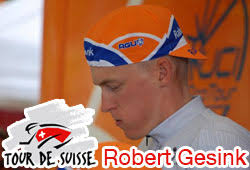 A few years ago, he emigrated from the netherlands to. Robert Gesink Goes Double In The 2010 Tour Of Switzerland 6th Stage And Yellow Jersey Blog Velowire Com Photos Videos Actualites Cyclisme